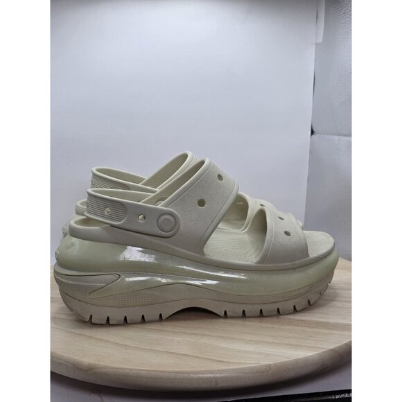 Crocs Classic Mega Crush Clog Ivory Bone womens size 7 Platform Sandal 2079882Y2 - Picture 3 of 8